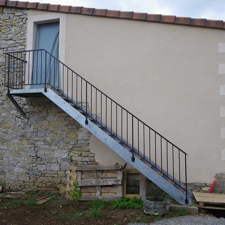 Rampe escalier barreaux verticaux