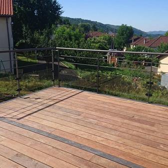 Terrasse et garde corps verre