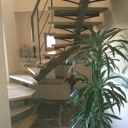 Escalier limon central 08