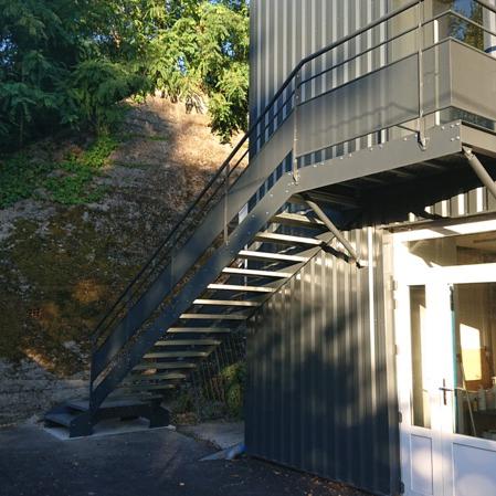 Escalier limon latéraux 01